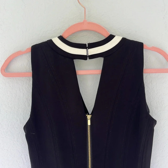 H&M Black and White Deep V Tennis Dress Size 4 - Picture 9 of 11